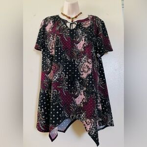 PerSeption Concept Floral Pattern Top